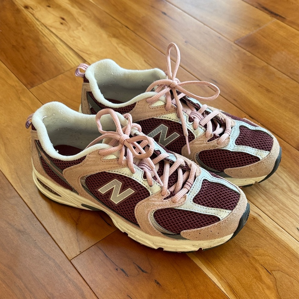 New Balance 530 Pink & Burgundy Mesh Suede Sneakers